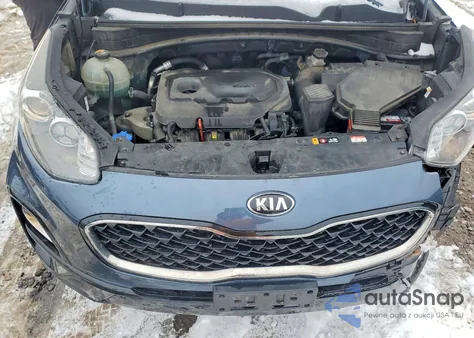 2020 Kia Sportage Lx z USA, uszkodzony, nr VIN KNDPMCAC5L7642948
